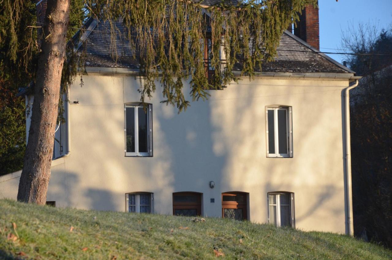 Gite Au Bord De L'Eau Jusqu'A 8 Personnes Chambon-sur-Voueize Exteriér fotografie